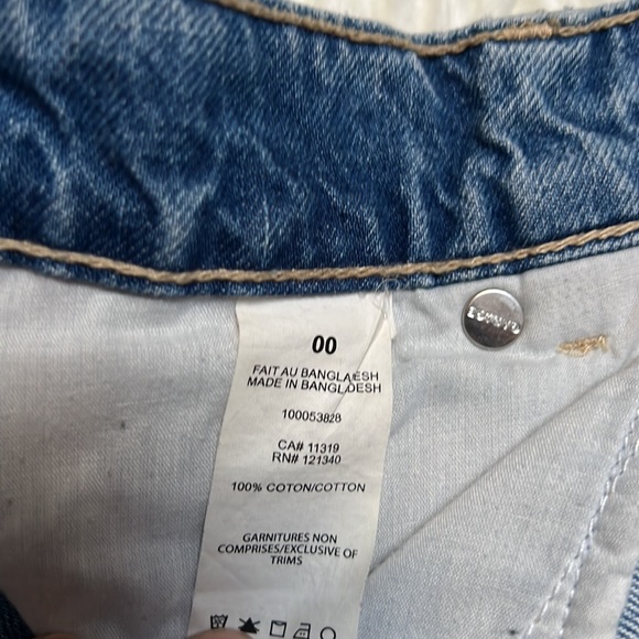 Garage Denim Mom Distressed Jeans - Picture 7 of 14